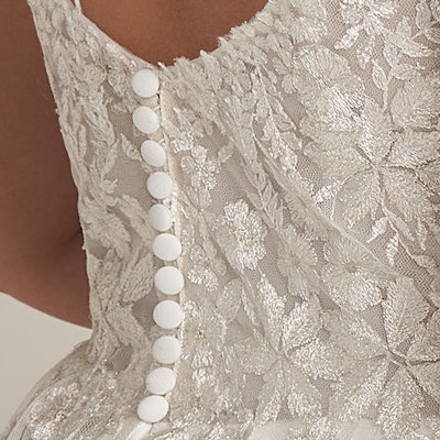 Rebecca Ingram Claudette 22RS984A01 A Line Wedding Dress bp07_Closure