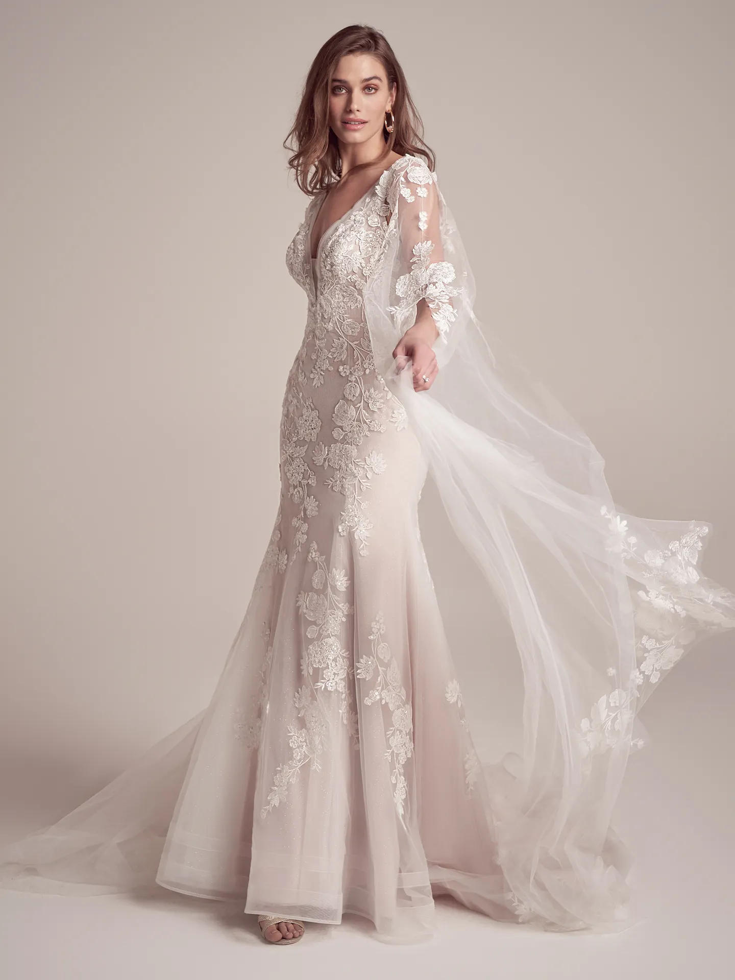 Maggie Sottero  Wedding Detachable Sleeves Daisy YYDS0+22MC960000 Main