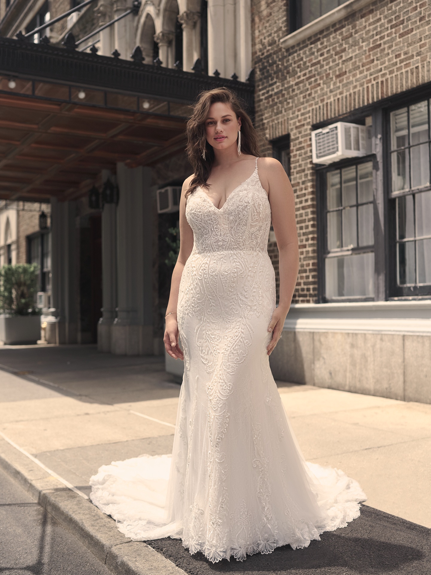 Maggie sottero store plus size