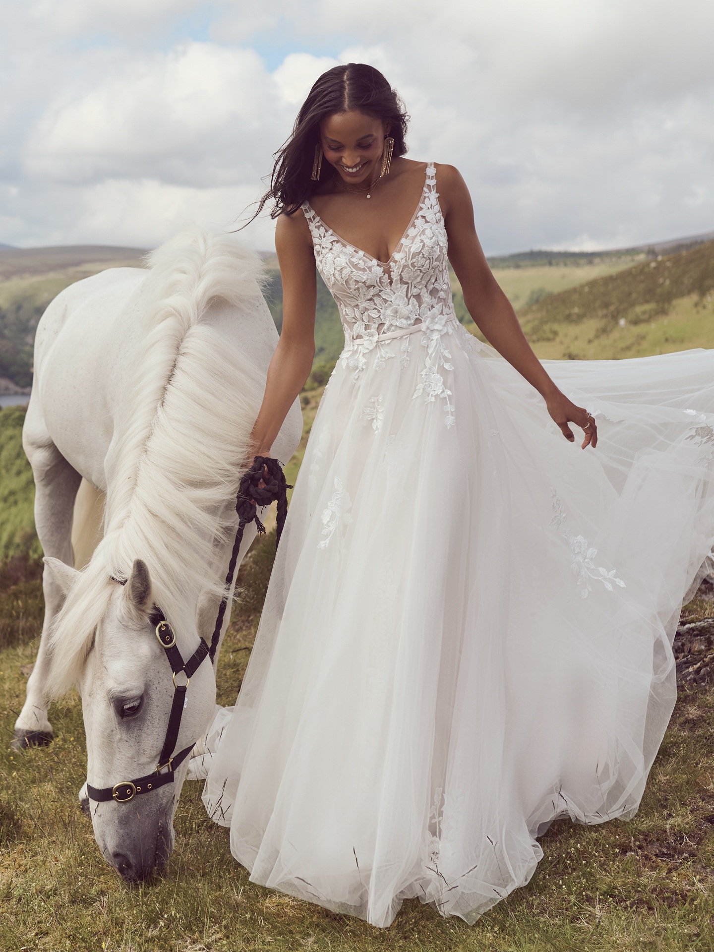 Discover more than 152 modern western wedding dresses super hot