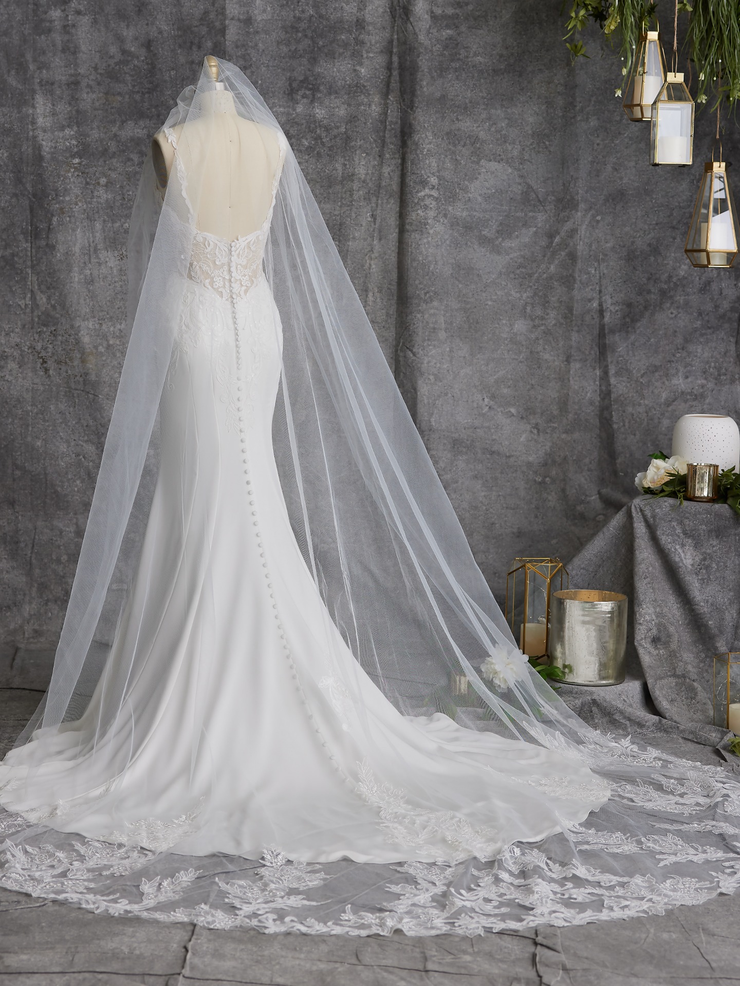 joyce's veils