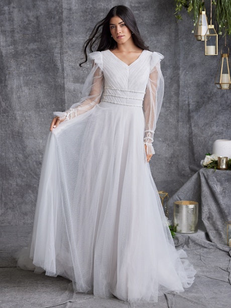 Winter Wedding Dress, Turtle Wedding Dress, Modest Wedding Dress, Lace  Wedding Dress, Long Sleeve Wedding Dress -  Canada