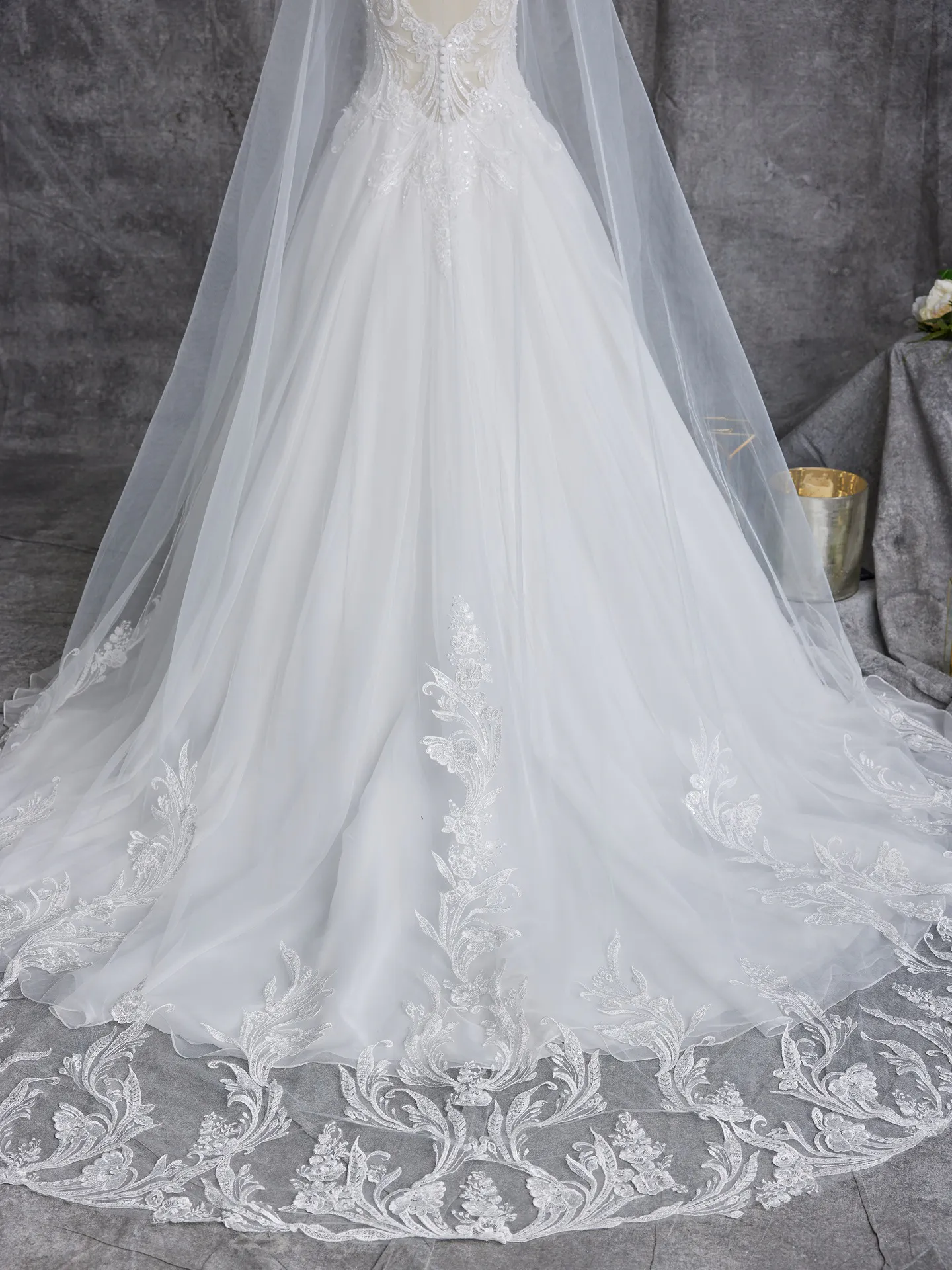 Accessory Wedding Veil Fairbanks VL023MC050000 Alt101