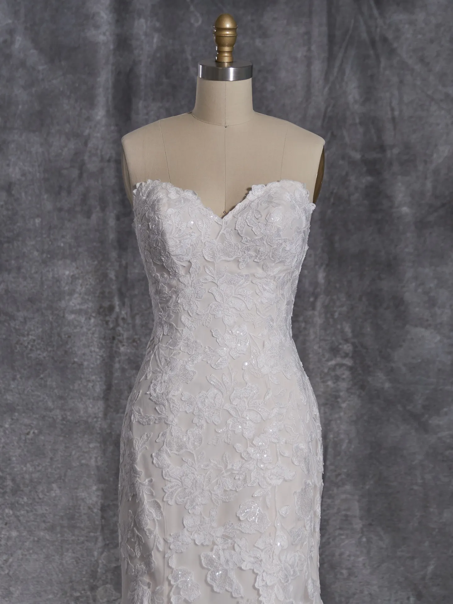 Rebecca Ingram Sheath Wedding Dress Helen 23RS081A01 color3