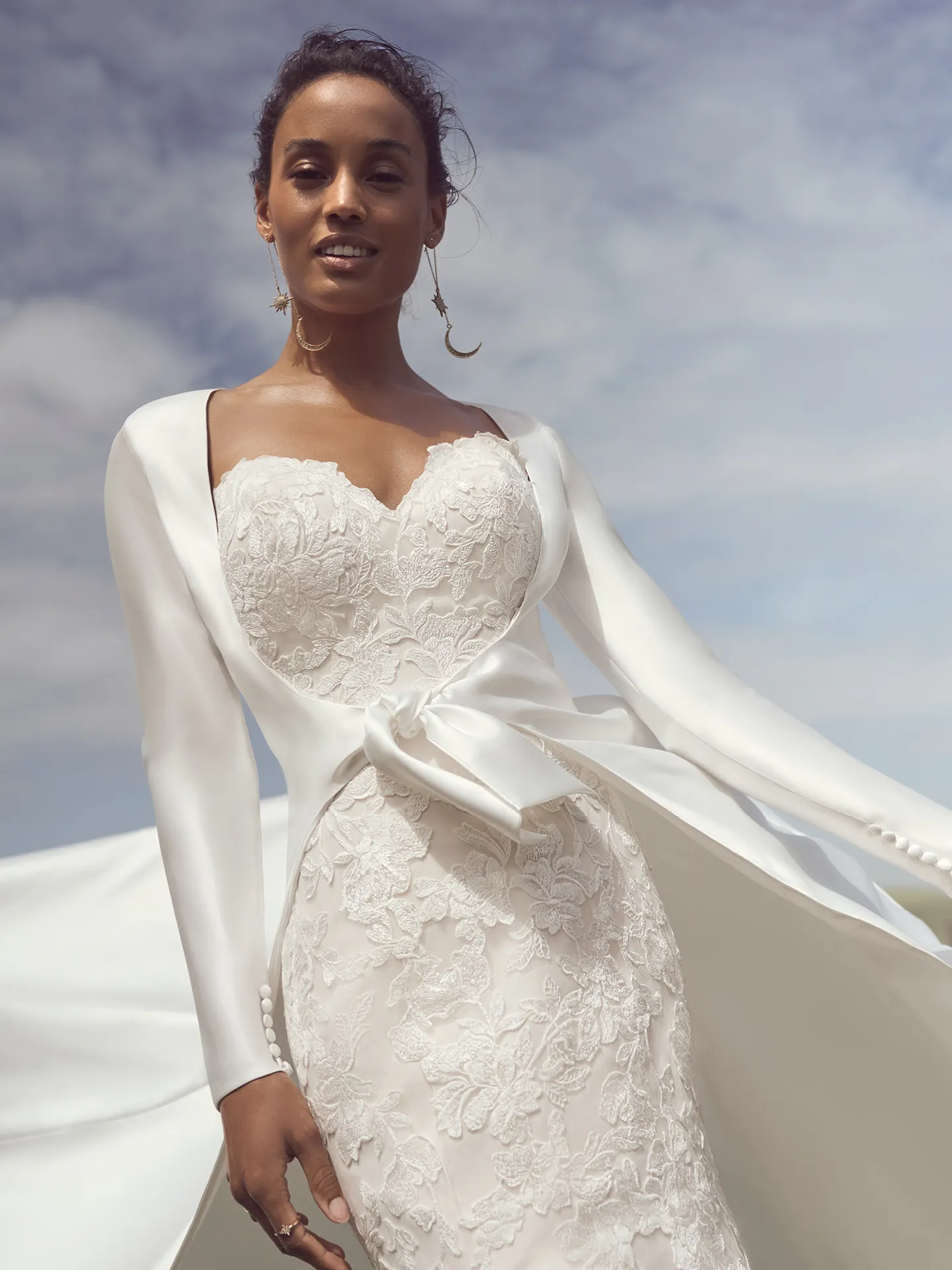Rebecca Ingram Sheath Wedding Dress Helen 23RS081B01 promo1