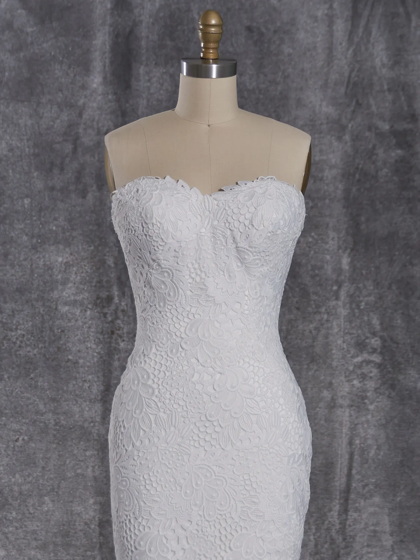 Rebecca Ingram Sheath Wedding Dress Laura 23RK135A01 color1