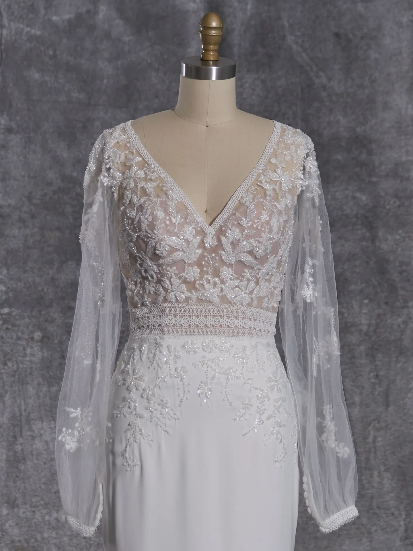 Rebecca Ingram Sheath Wedding Dress Tatum 23RN045A01 color2