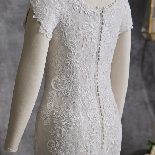 Rebecca Ingram A Line Wedding Dress Daphne Leigh 20RC182B01 bp07_Closure