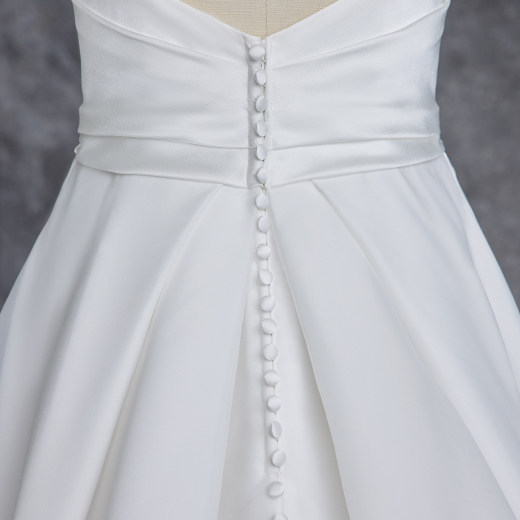 Rebecca Ingram A line Wedding Dress Sophie 23RW100 bp07_Closure