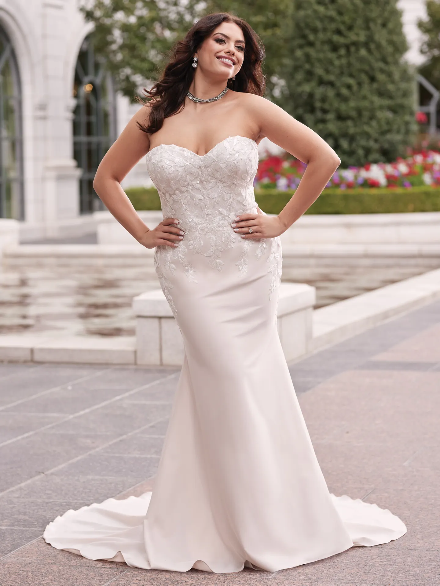 Rebecca Ingram Sheath-Wedding-Dress Lily 22RN973A01 Alt1