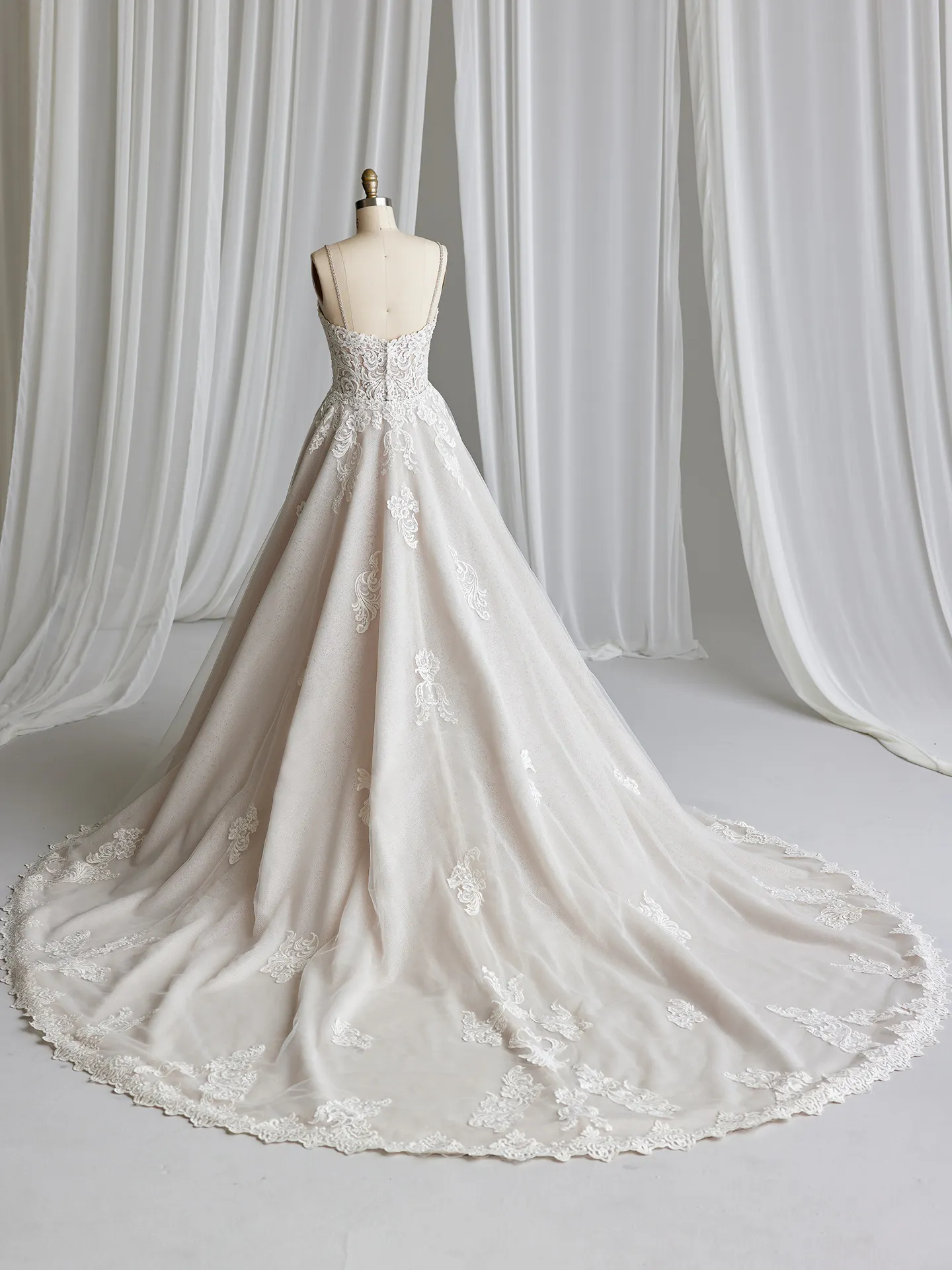 Maggie Sottero Fiona YYDTA+23MS714000 Fit and Flare Wedding Dress, Alt101