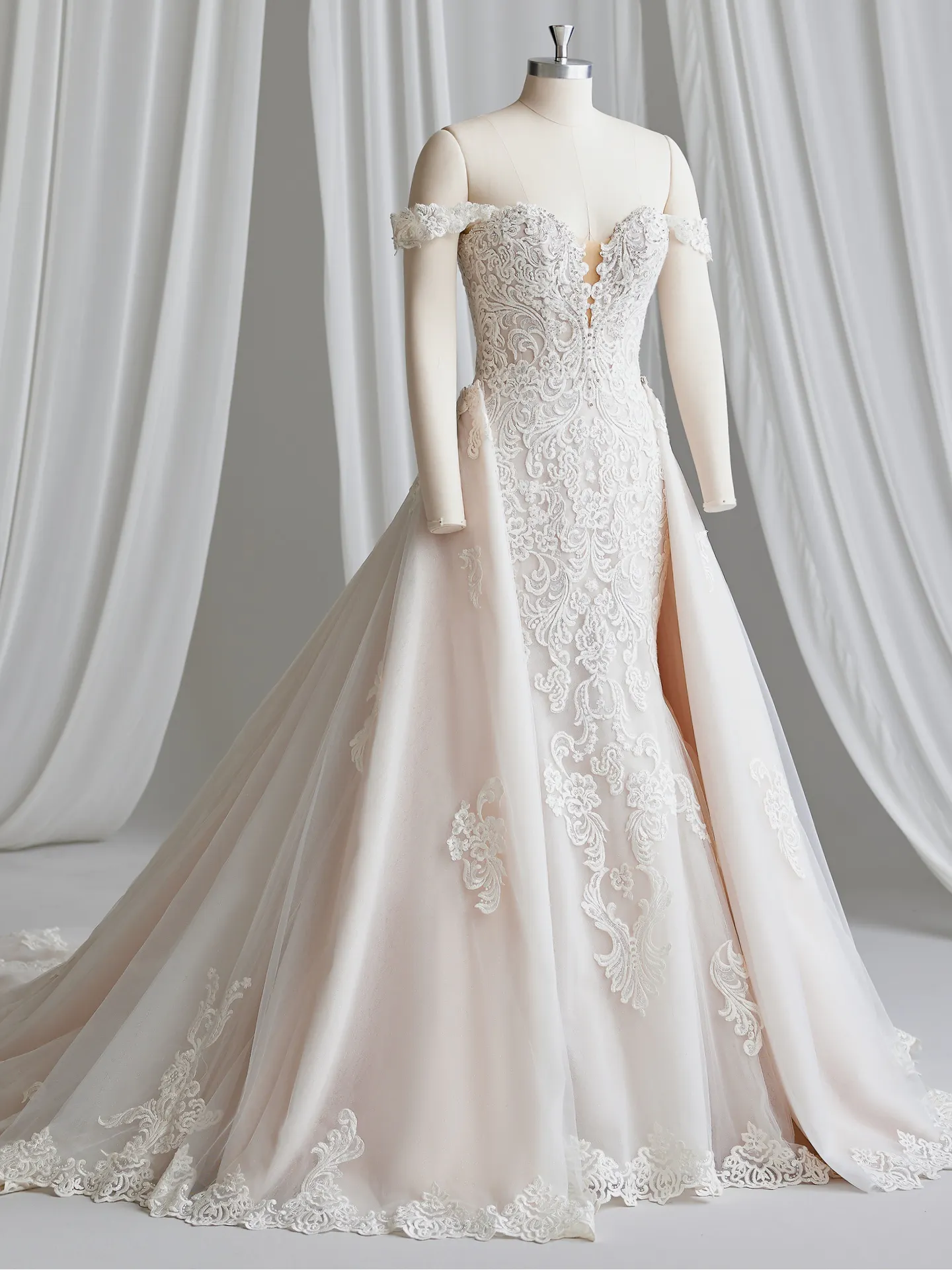Maggie Sottero Fiona YYDTA+23MS714000 Fit and Flare Wedding Dress, Alt104