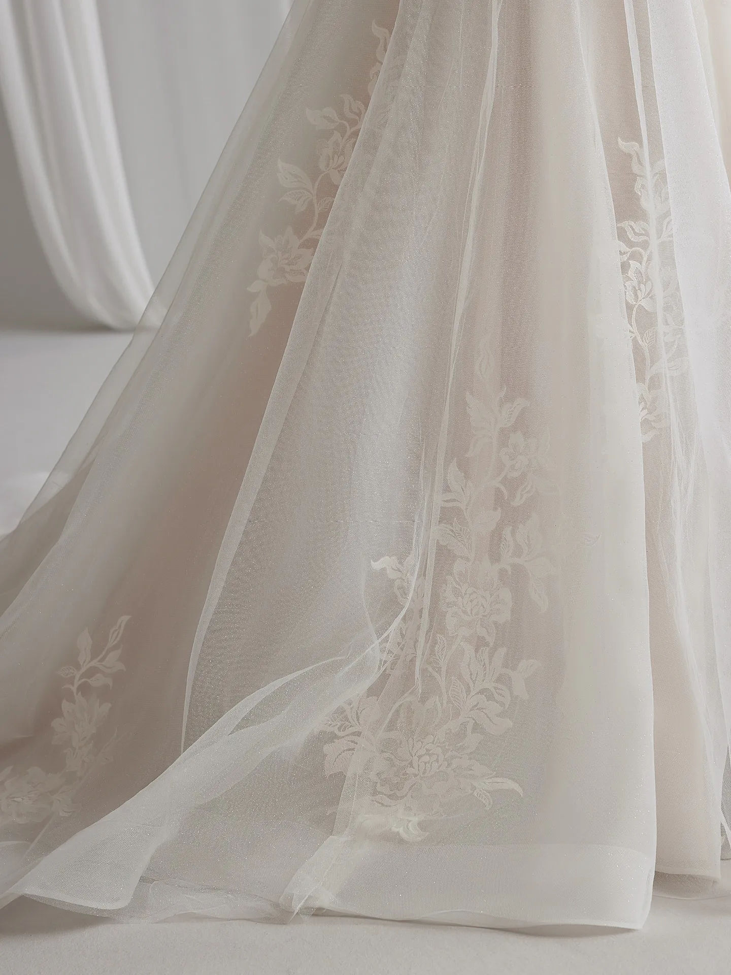 Maggie Sottero Ball Gown Wedding Dress Teona 23MN602A01 Alt104