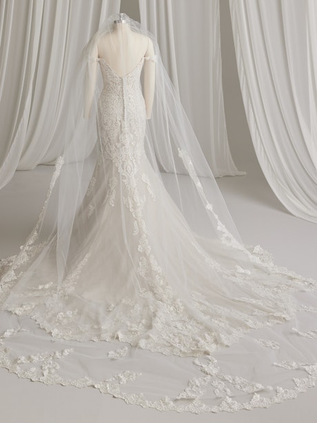 Maggie Sottero Wedding Veil Fiona Royale VLB23MS714000 Alt101