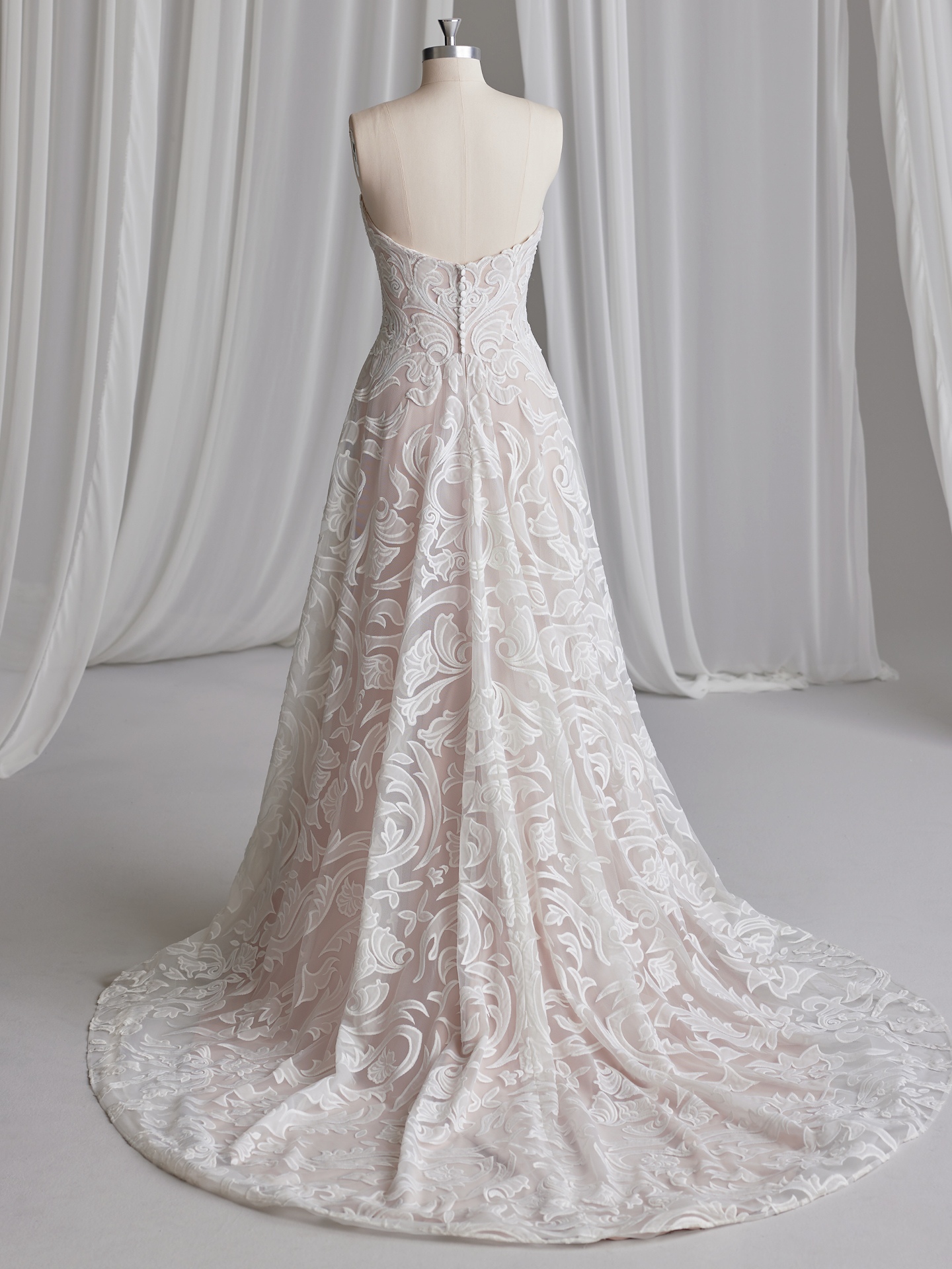 Maggie hotsell sottero penny