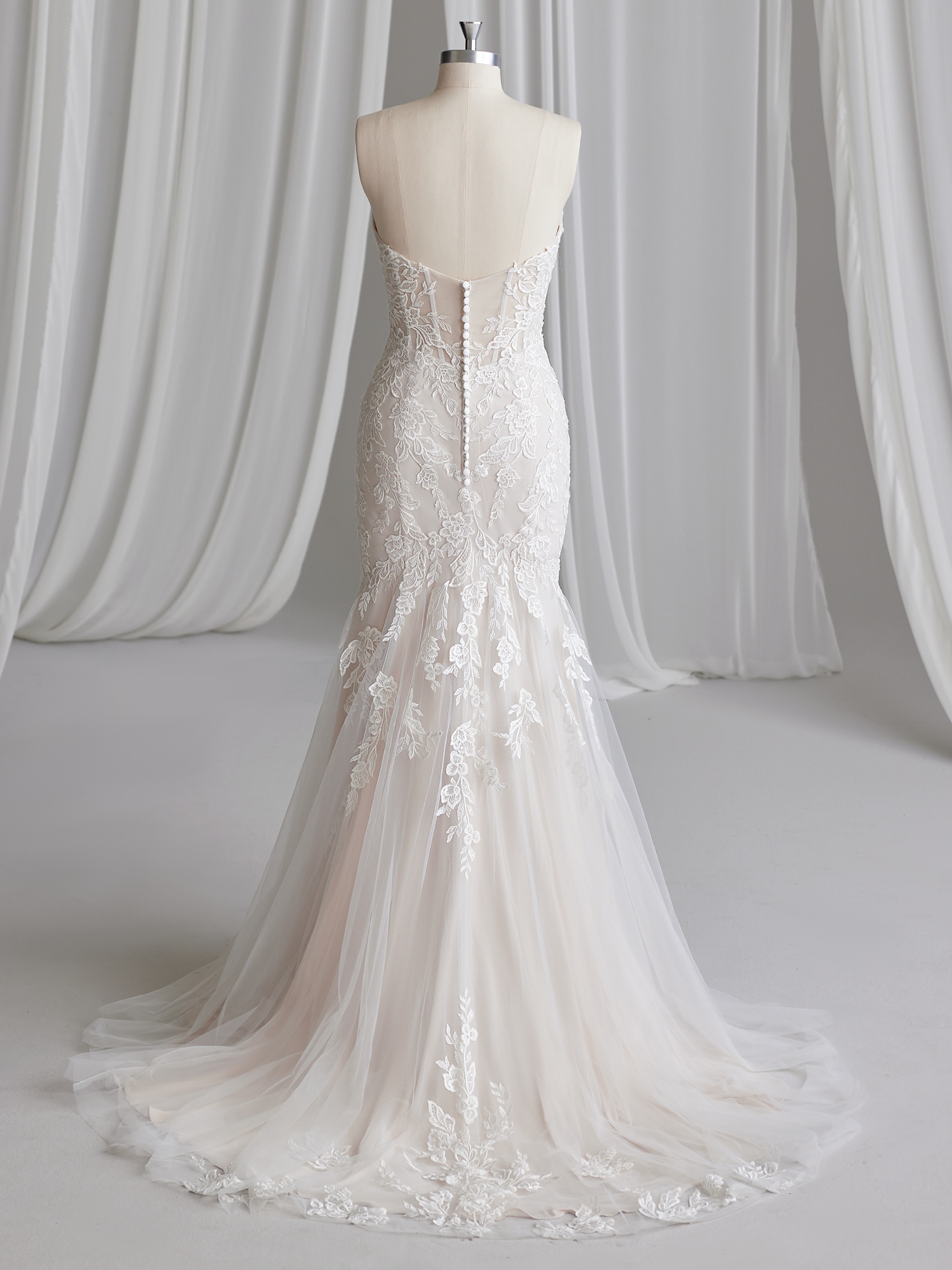 Laverna Sexy Sweetheart Neckline Wedding Dress Rebecca Ingram