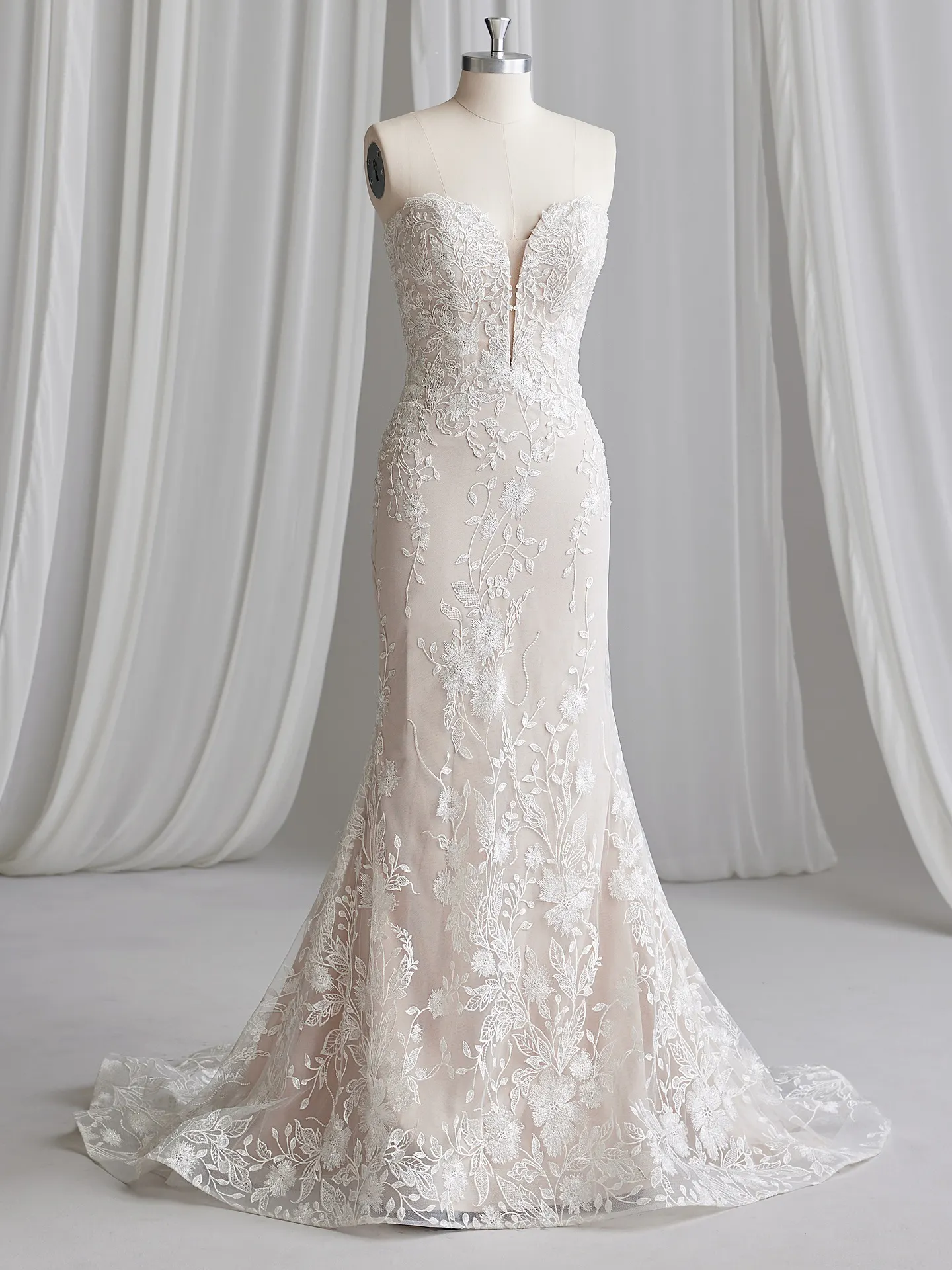 Rebecca Ingram Sheath Wedding Dress Nelly 23RK682A01 Alt100