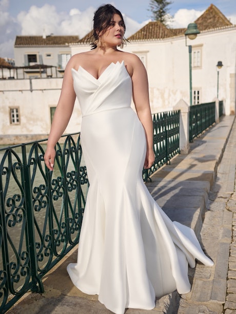 T242001_Elegant Modern Stretch Crepe Fit & Flare Strapless Gown with  Asymmetrical Drapping and 75 inch Tiffany Train