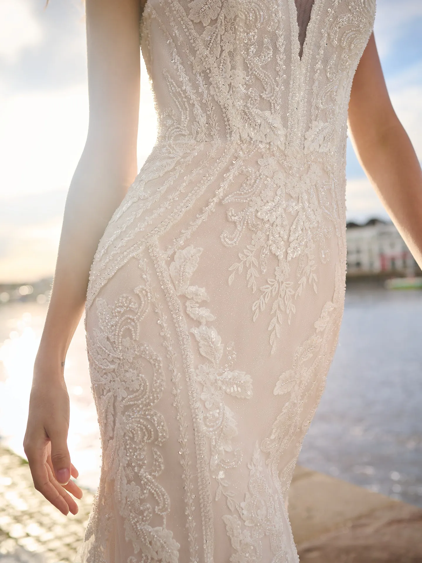 Sottero and Midgley Fit and Flare Wedding Dress Franklynn 23SS692A01 Promo3
