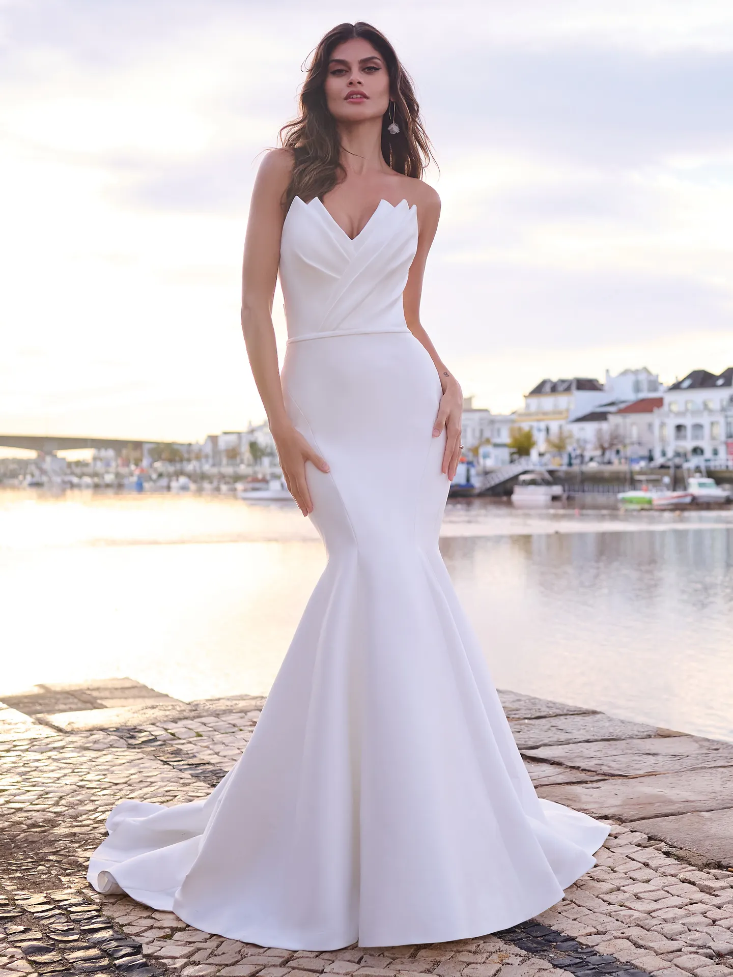 Sottero and Midgley Fit and Flare Wedding Dress Marilyn 23SW619A01 Promo5