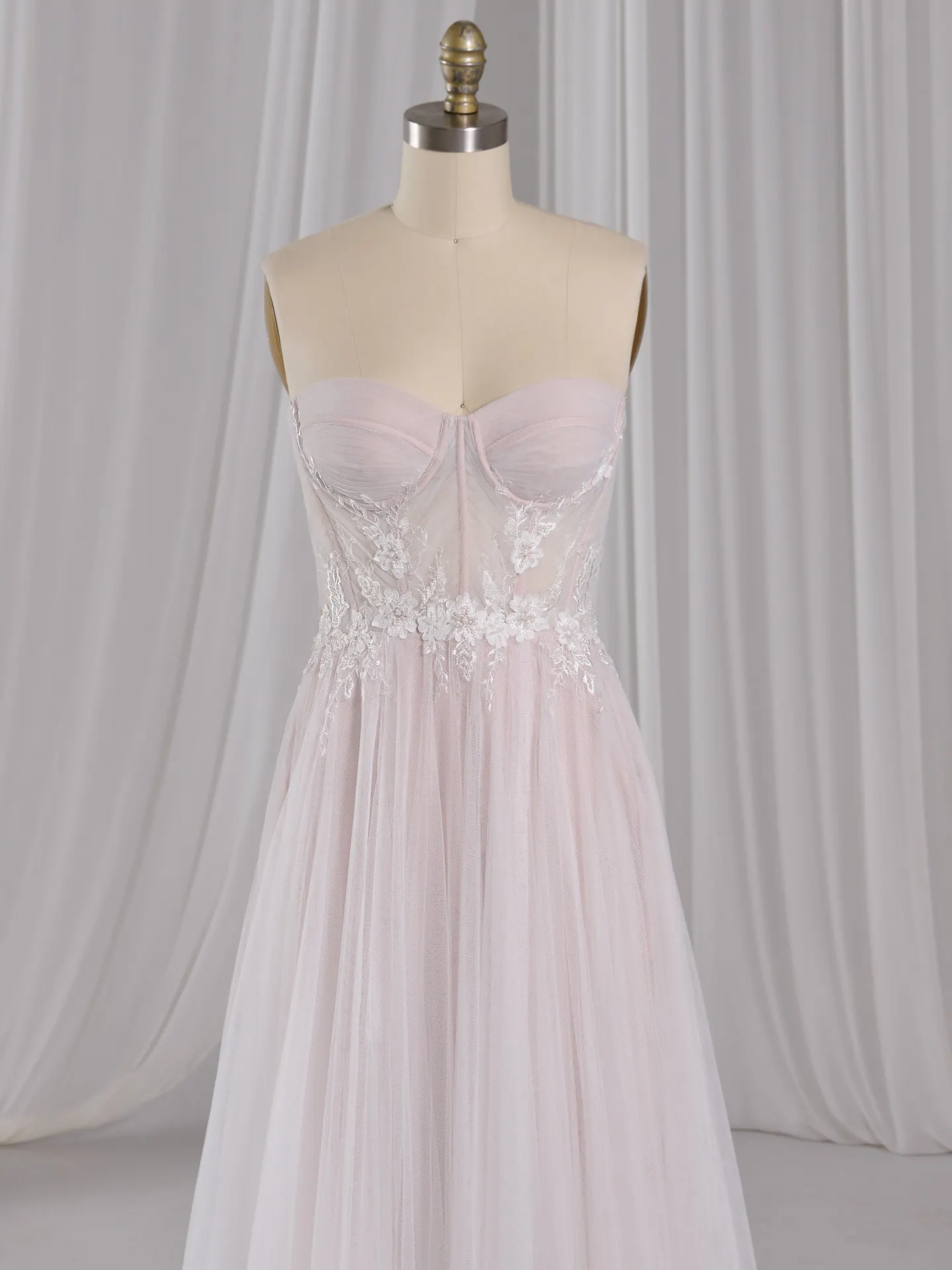 Maggie Sottero A Line Wedding Dress Gwen 23MB707A01 Color2