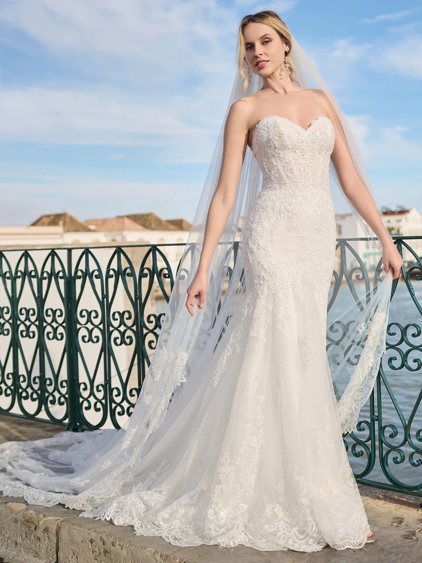 Sottero and Midgley Fit and Flare Wedding Dress Naomi 23SV667A01 PROMO3