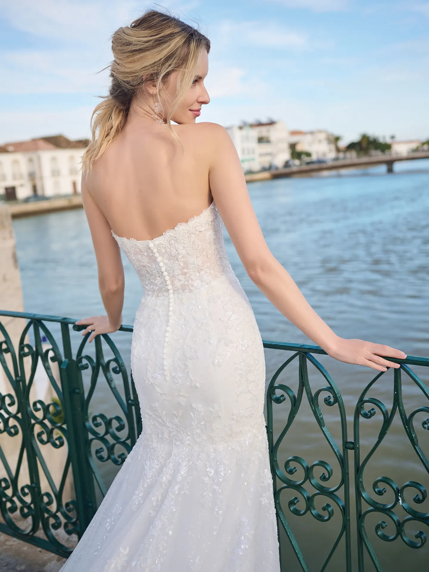 Sottero and Midgley Fit and Flare Wedding Dress Naomi 23SV667A01 PROMO4