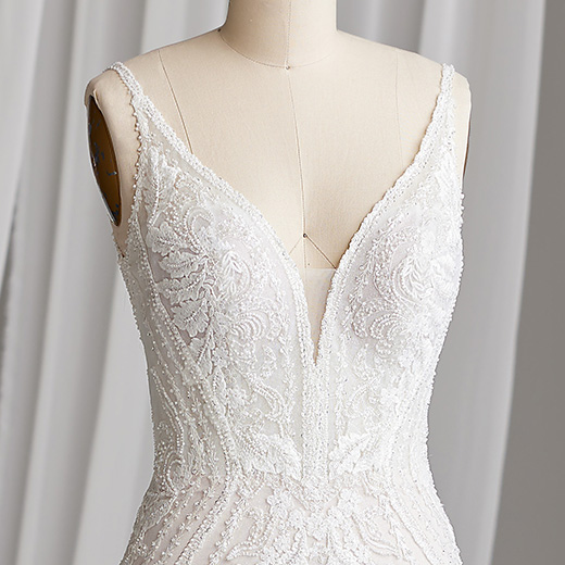 Sottero and Midgley Franklynn Fit and Flare Wedding Dress 23SS692A01 bp02_FrontBodice