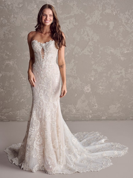 Sexy Fit And Flare Wedding Dress With Sparkling Floral Lace And Sweetheart  Neckline