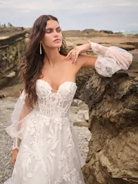 Detachable Off-The-Shoulder Floral Lace Bishop Wedding Sleeves With Boho Details