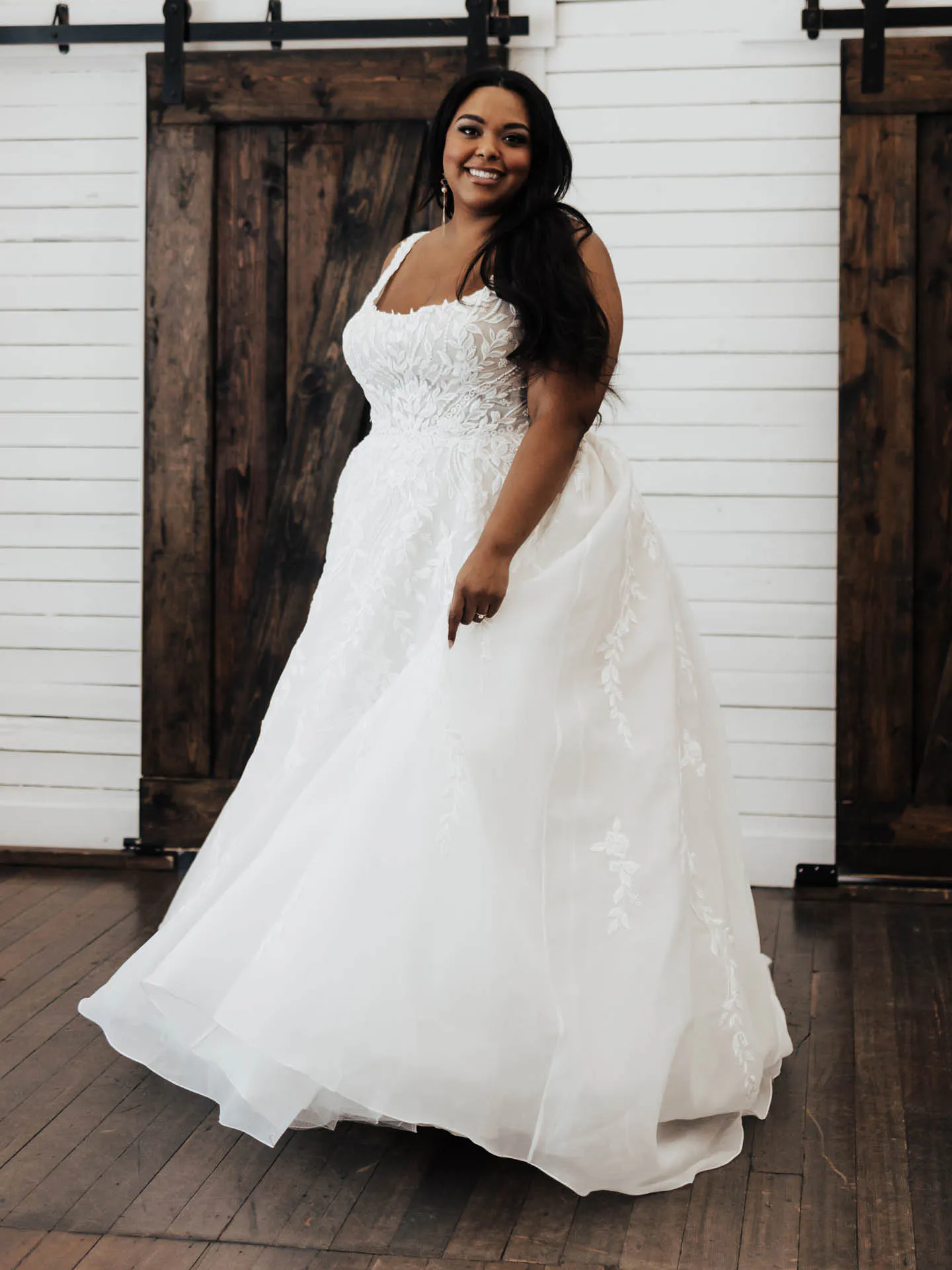 Sottero and Midgley Maddox Ball Gown Wedding Dress 23SS637A01 curve-Alt50