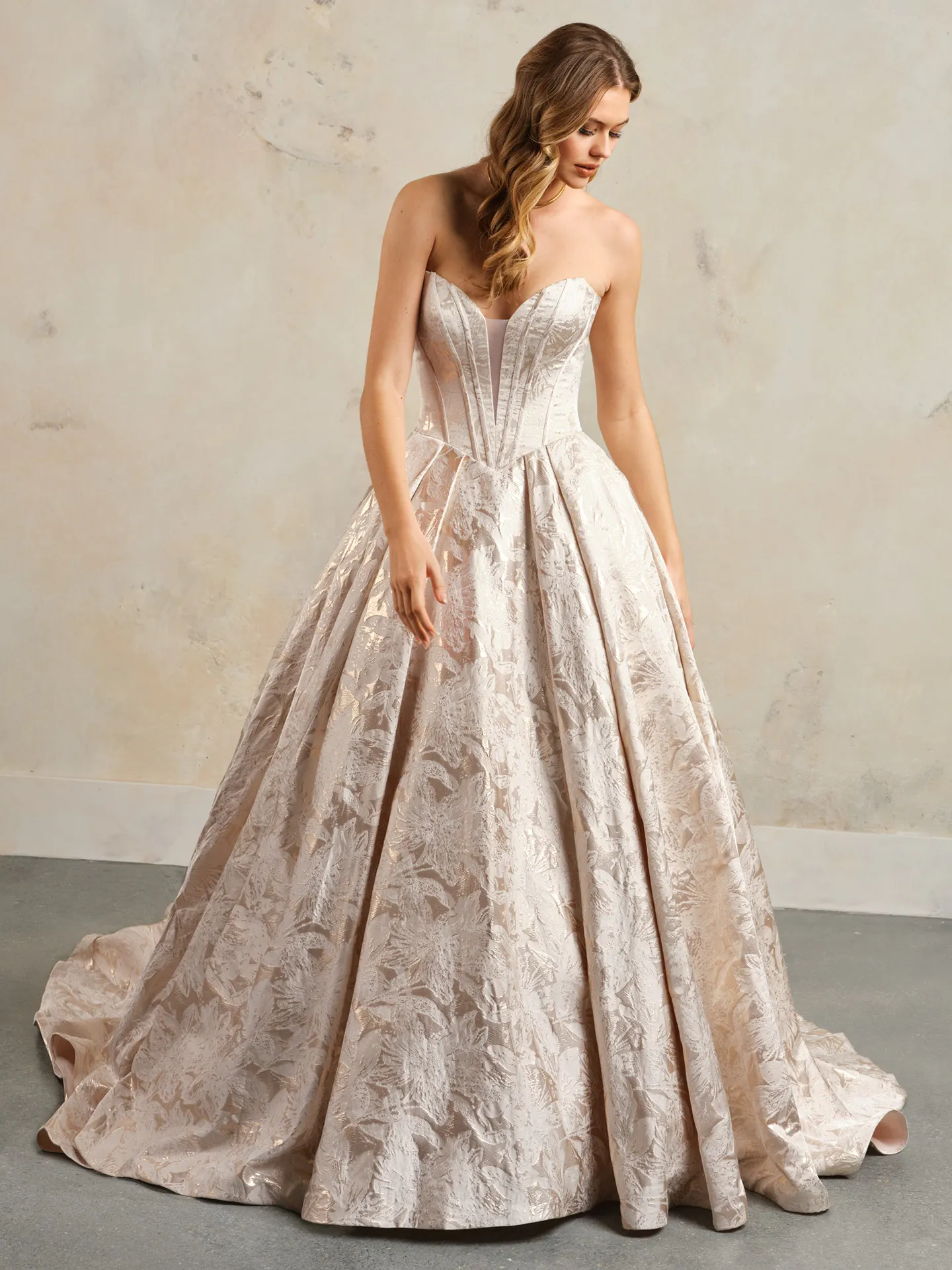 maggie sottero gold wedding dress Colorful Derrick Marie Floral Ball Gown elegant white gold wedding dress