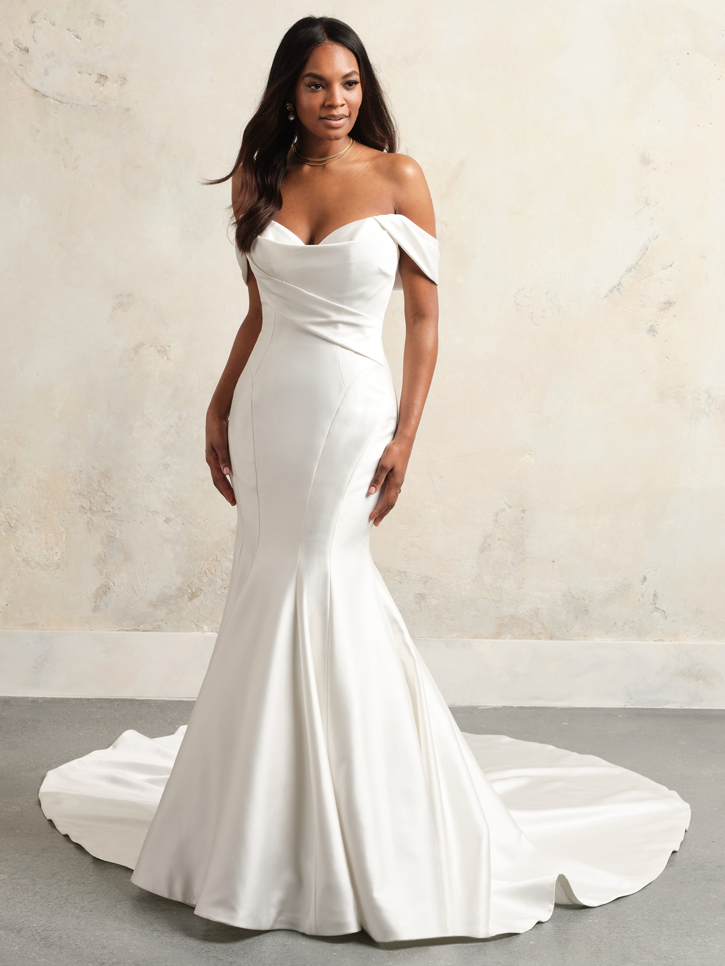 Modern minimal wedding dress hotsell