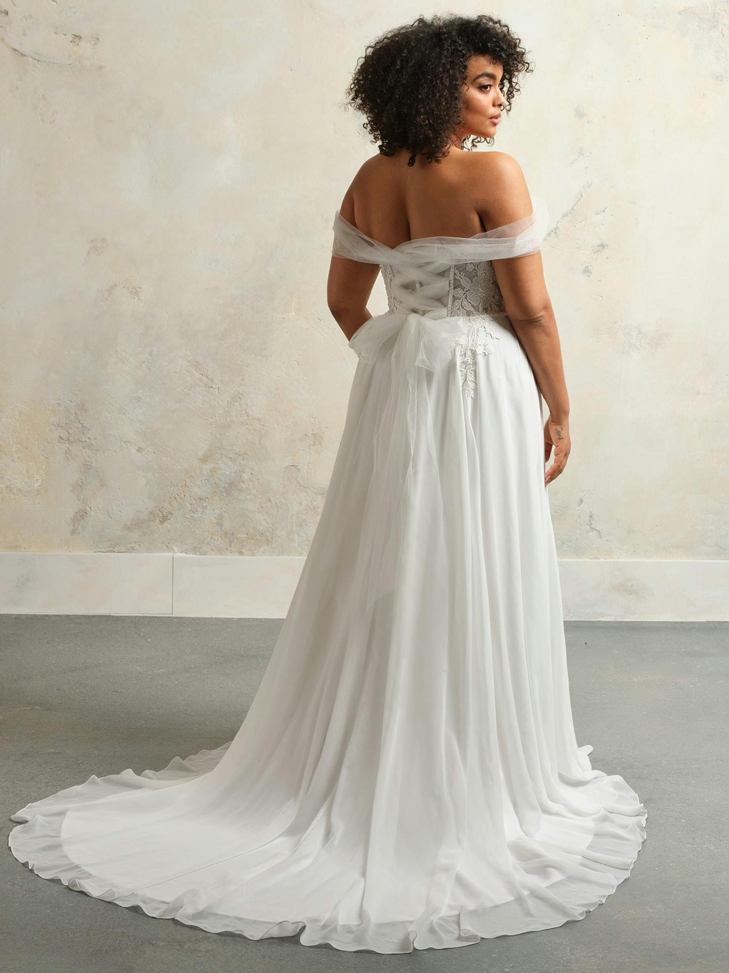 みゆ　オーダーページ　シンデレラ CINDERELLA DIVINE CD860W A-Line Strapless Wedding Gown – The