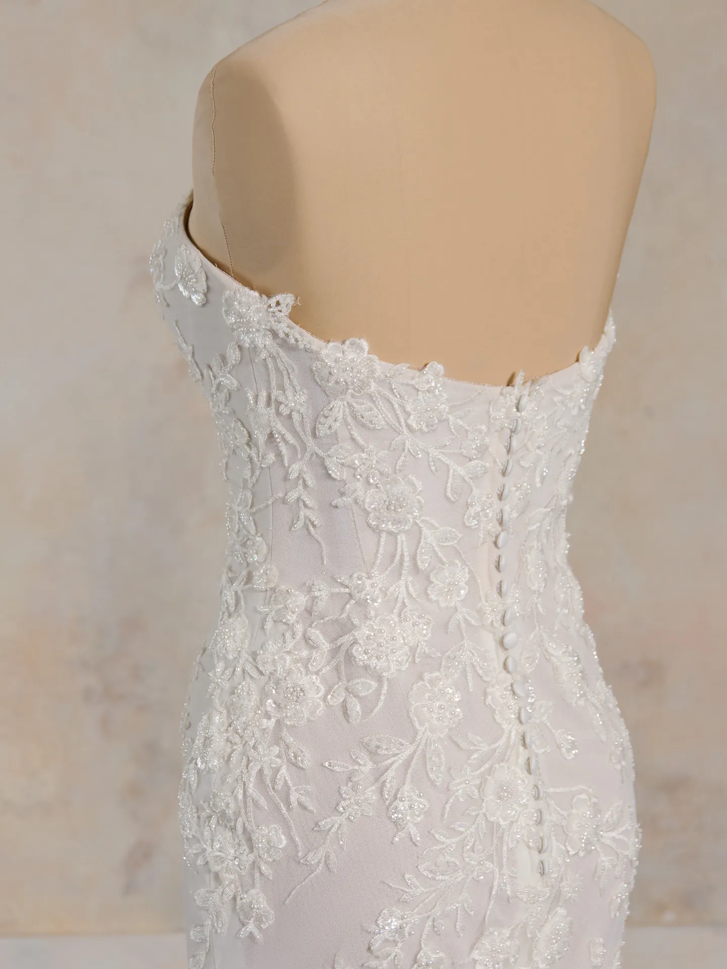Rebecca Ingram Chesney back view, floral lace details