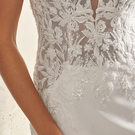 Maggie Sottero Rafi close-up, lace detail, mermaid wedding gown.