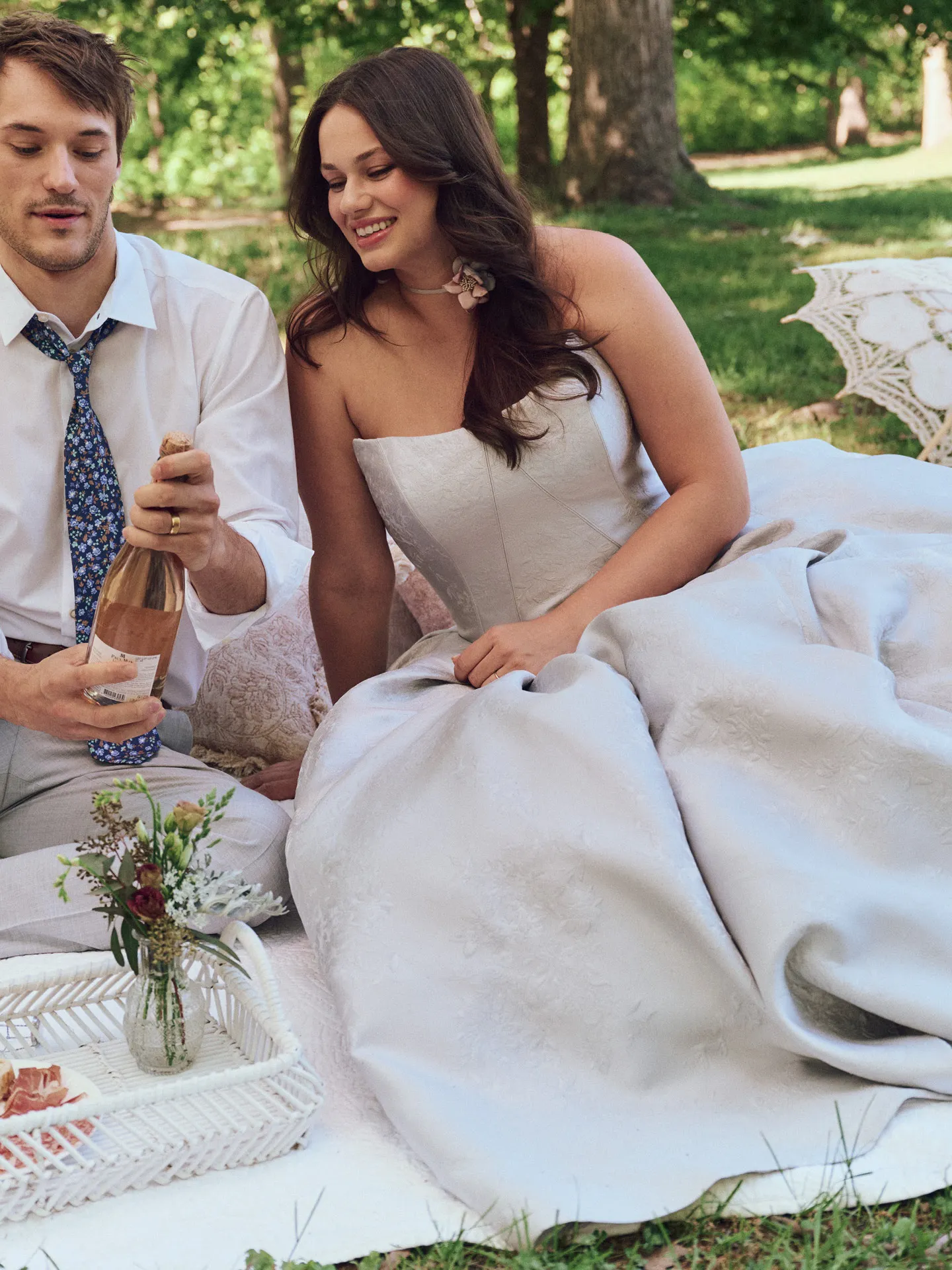 Maggie Sottero Fortune Marie gown outdoor picnic scene