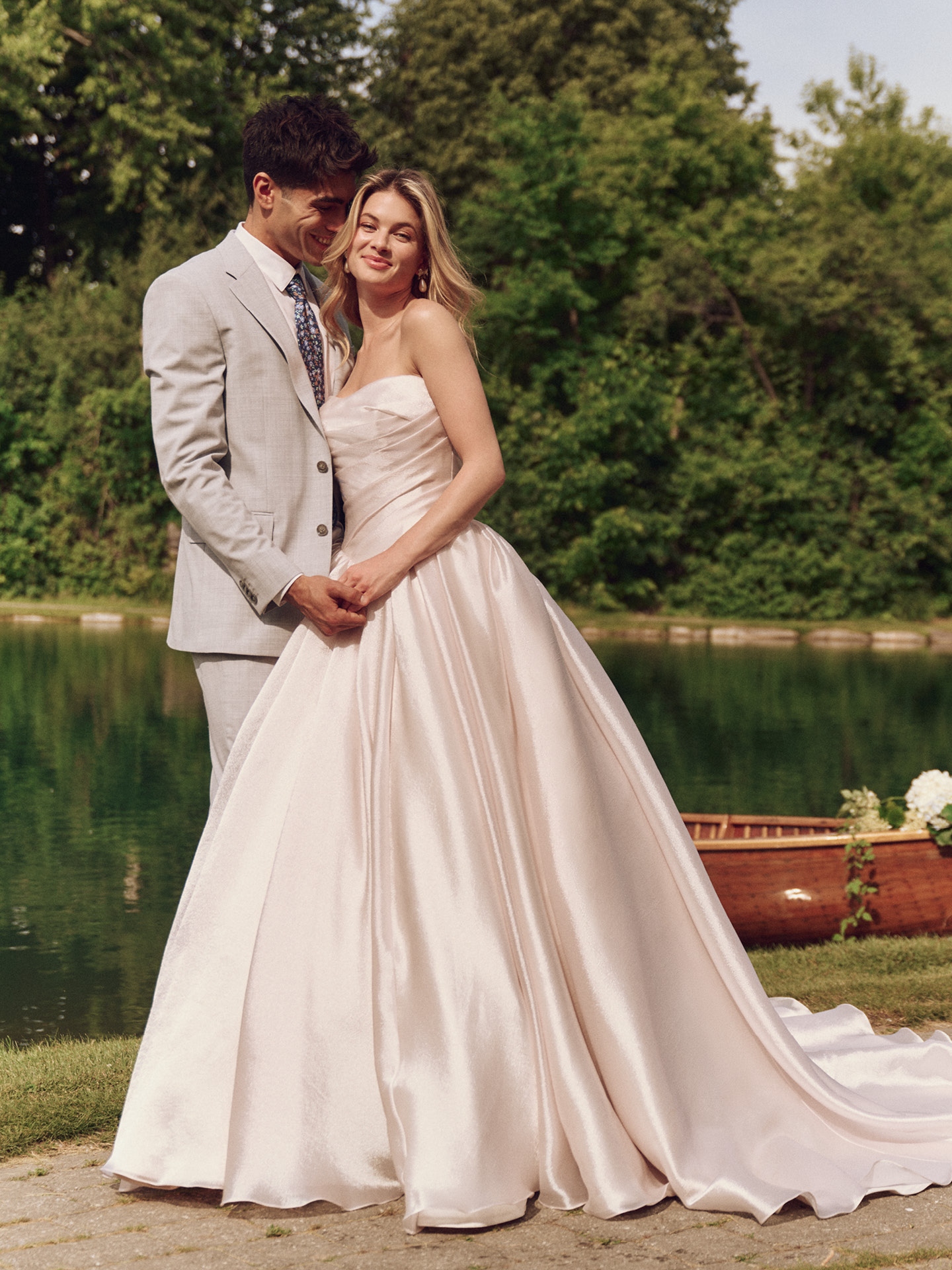 Ball gown Wedding Dresses