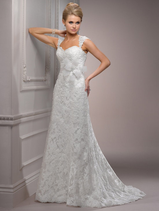 Maggie Sottero Wedding Dress Lorie S5300 front