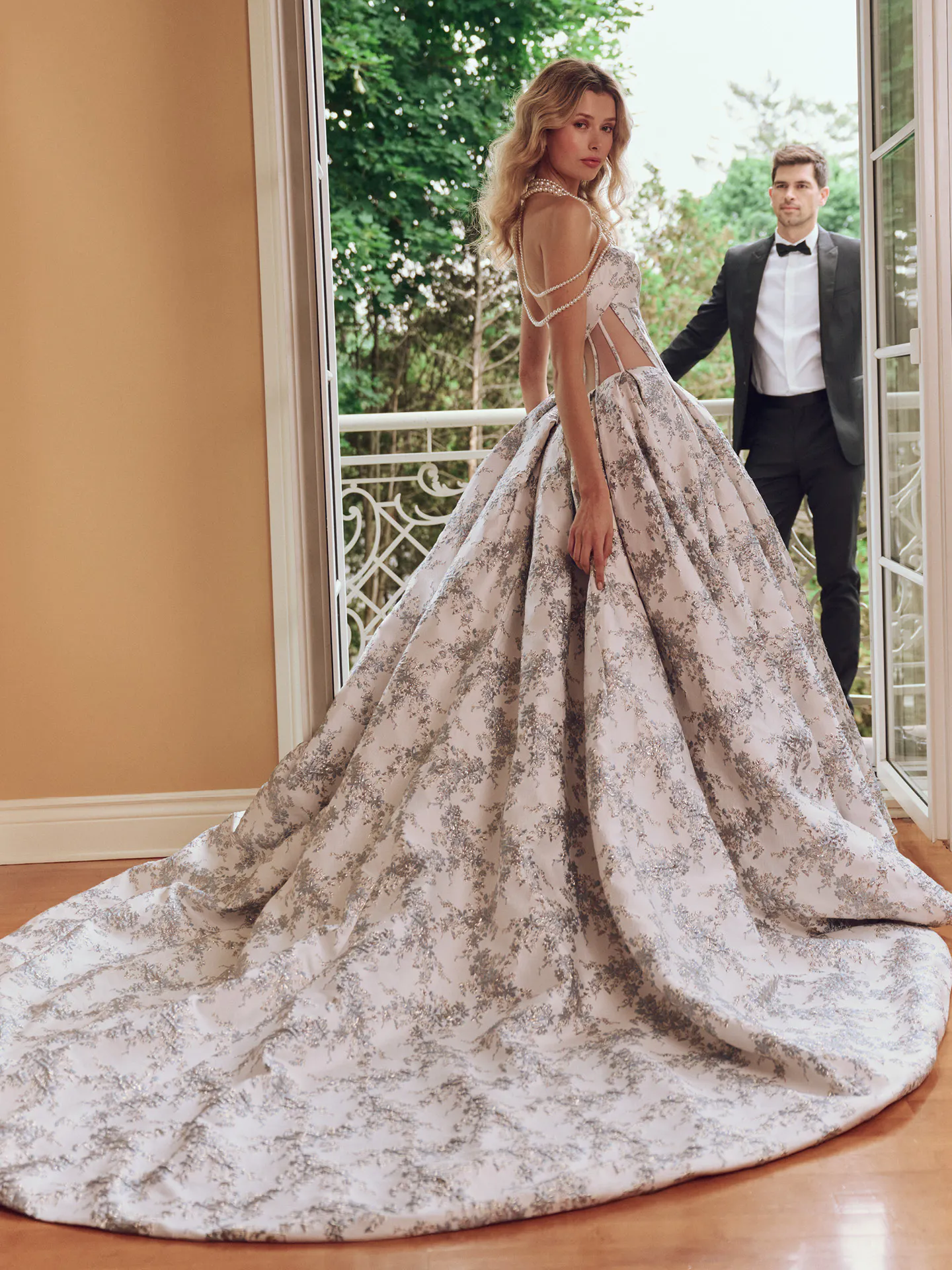 floral jacquard a-line wedding dress Aberdeen Blue Ball Gown | Sottero and Midgley Colour:Soft Pink Hidden back zipper/clasp occasion:Work a line mermaid wedding