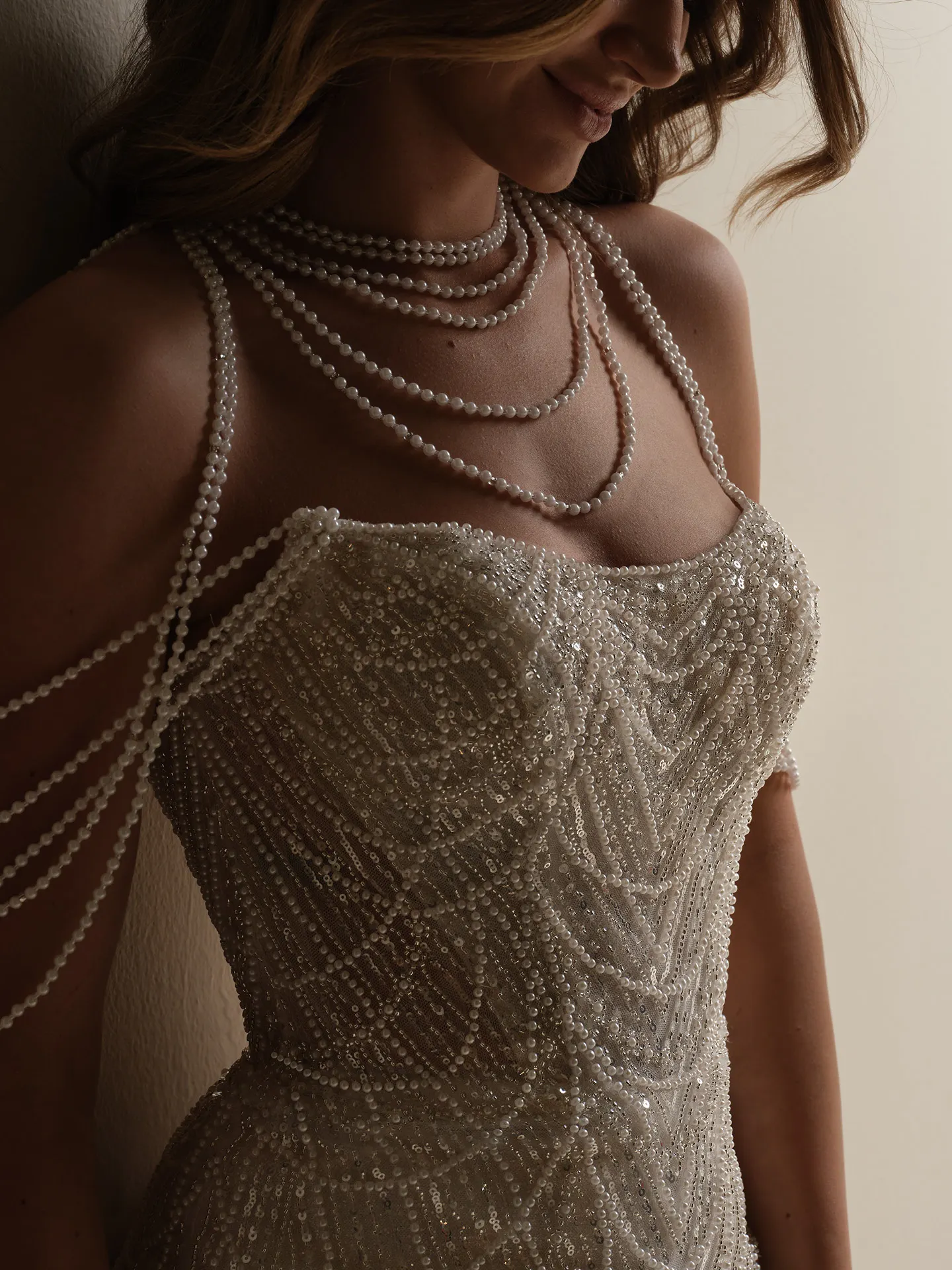 maggie sottero beaded dress Constance Sheath Bridal Gown with Draped Pearls | RAIL1A Emma Roberts In Prada Size:8