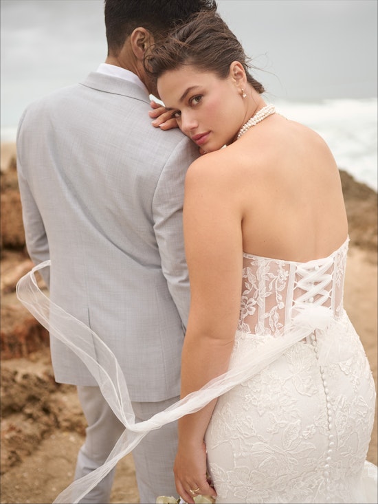 Maggie Sottero Meredith Fit and Flare Wedding Dress Curve-PROMO12