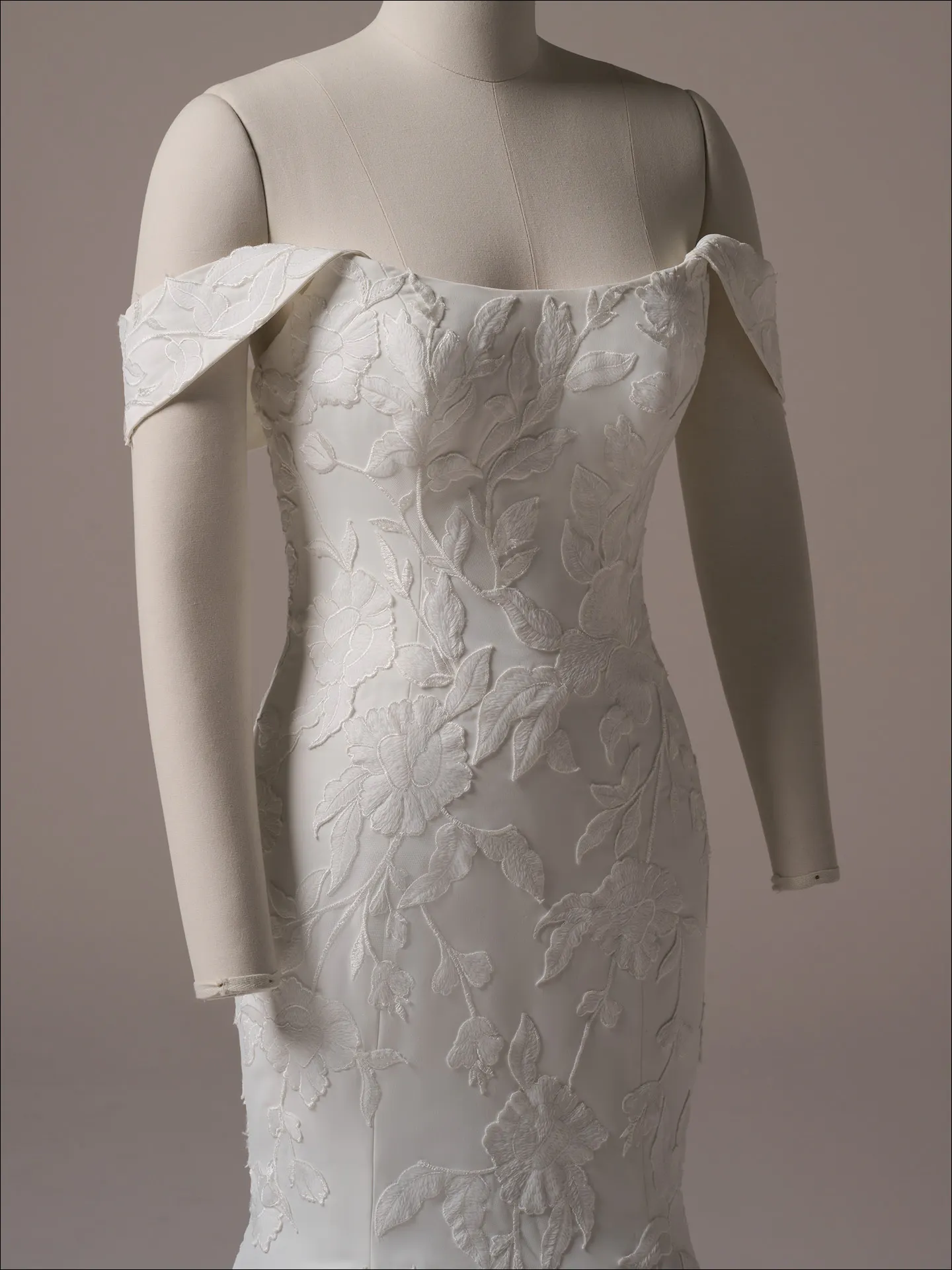 Maggie Sottero Sheridan Lane strapless bodice detail