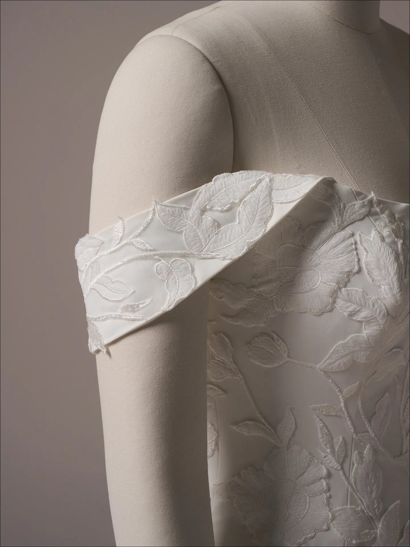 Maggie Sottero Sheridan Lane tank strap bodice detail