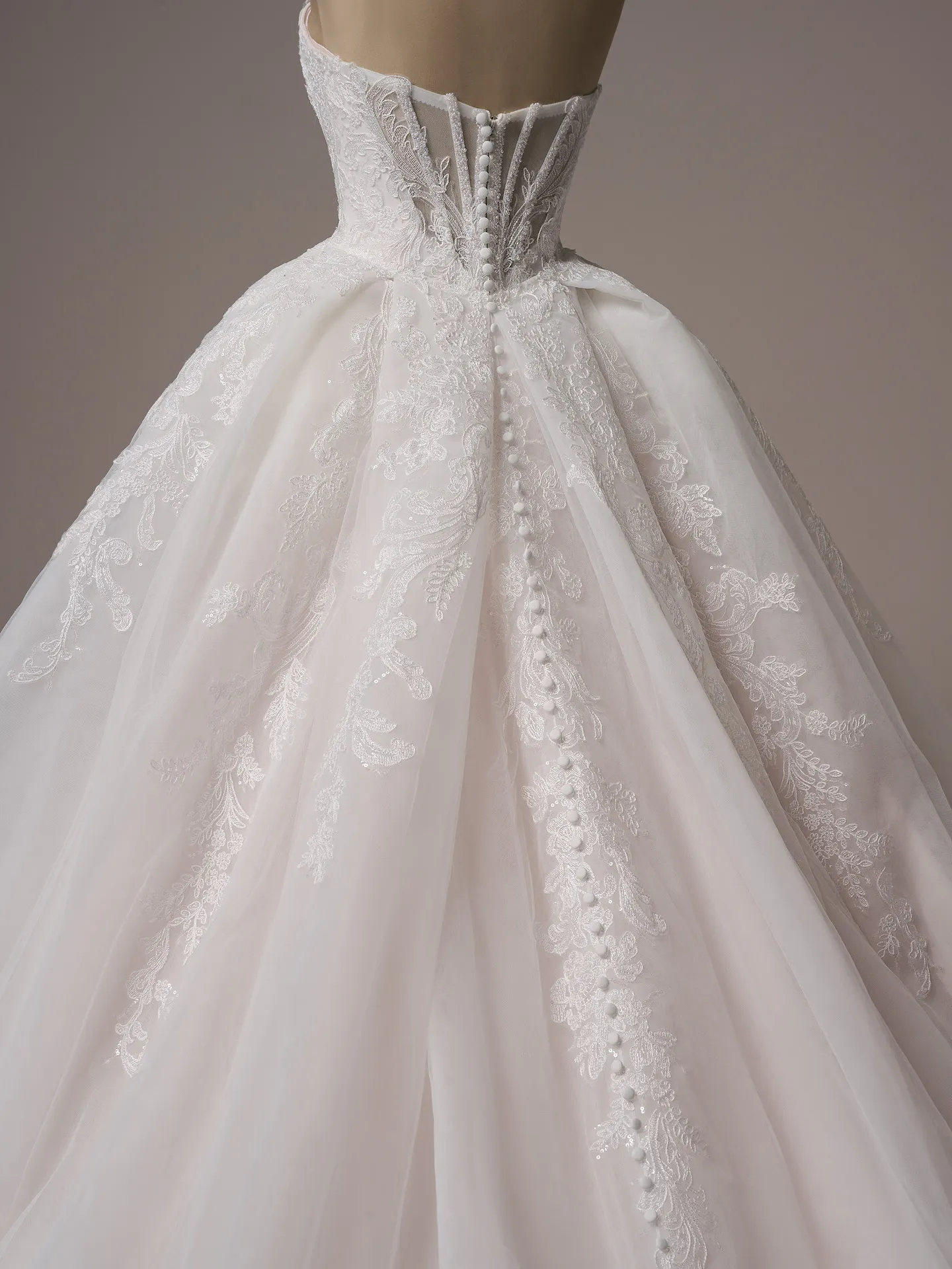 Sottero and Midgley Zareen back view lace mermaid bridal dress with scalloped edge detailing