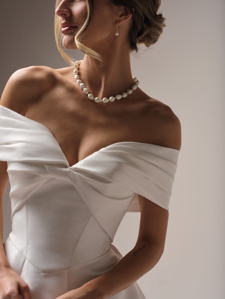 Rebecca Ingram Brooke Sleeves Alt200