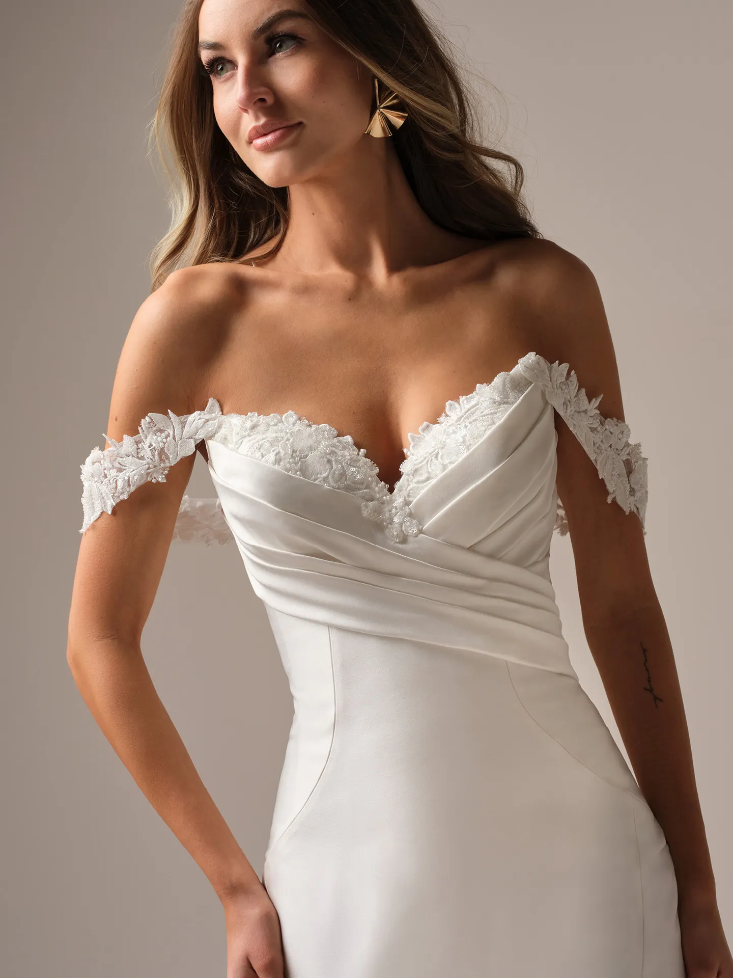 Rebecca Ingram Cindy front view off-the-shoulder lace cap-sleeves