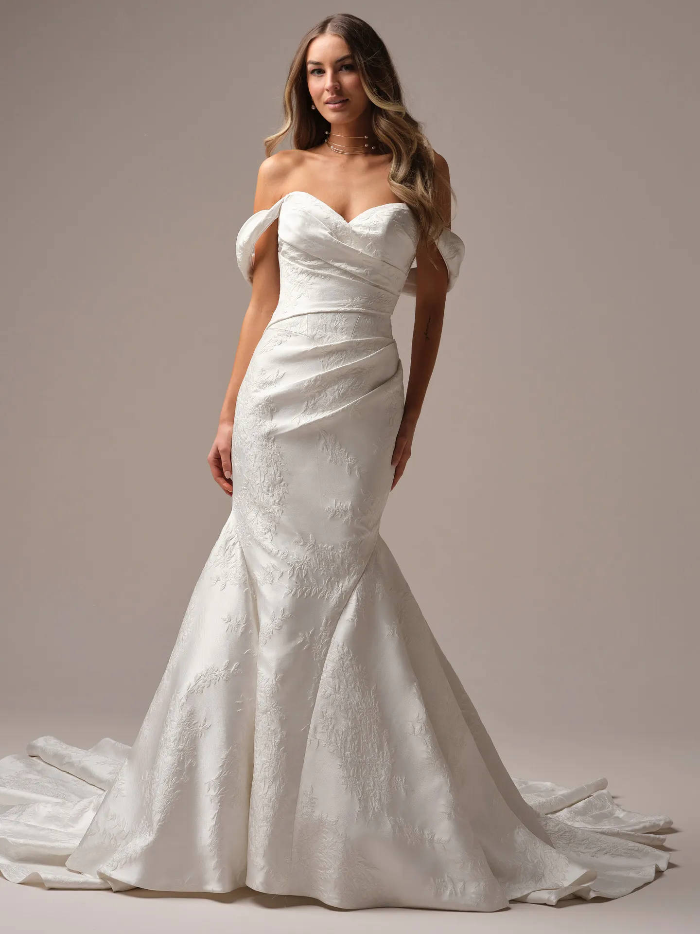 Sottero and Midgley Giselle Marie sleeves lace cap sleeve detail