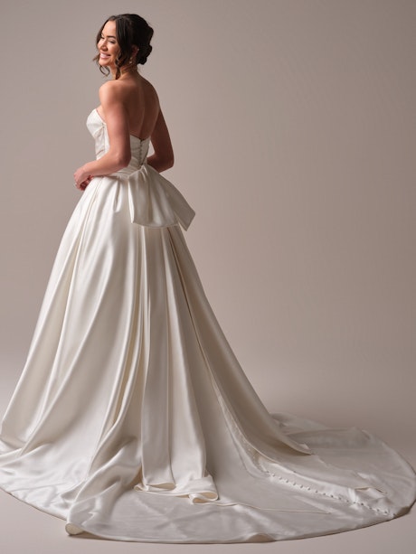 Maggie Sottero Maureen Bow Alt200