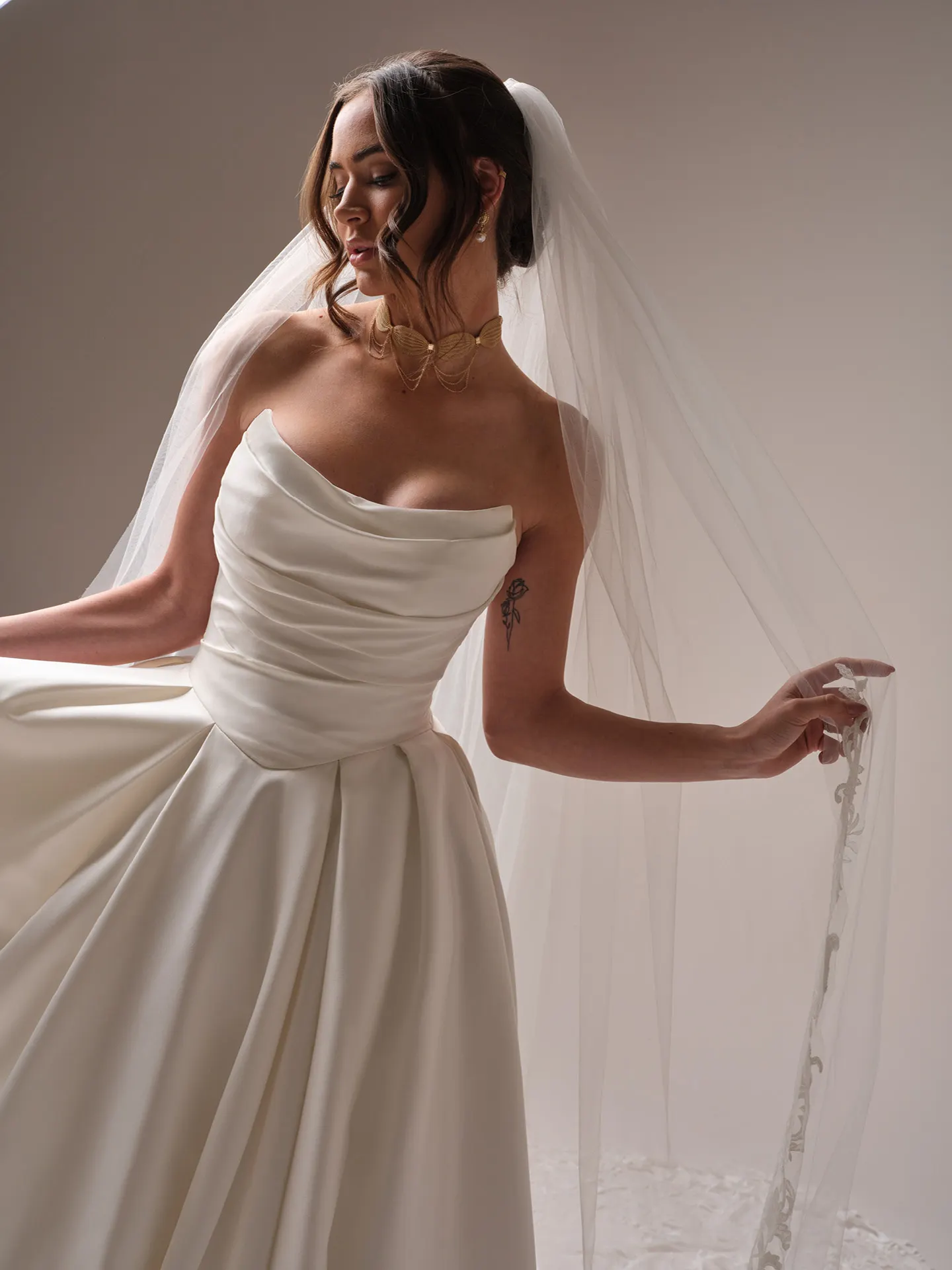 Maggie Sottero Maureen veil long tulle veil back view